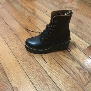 Leather Black Dr Marten Boots for Women